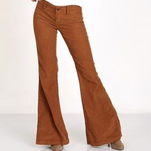 Free People
Jolene Clean Cord Flare Copper Oxide